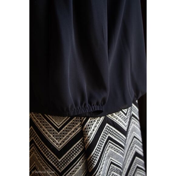 I.N. Studio sheer sleeve mini dress - Picture 7 of 8